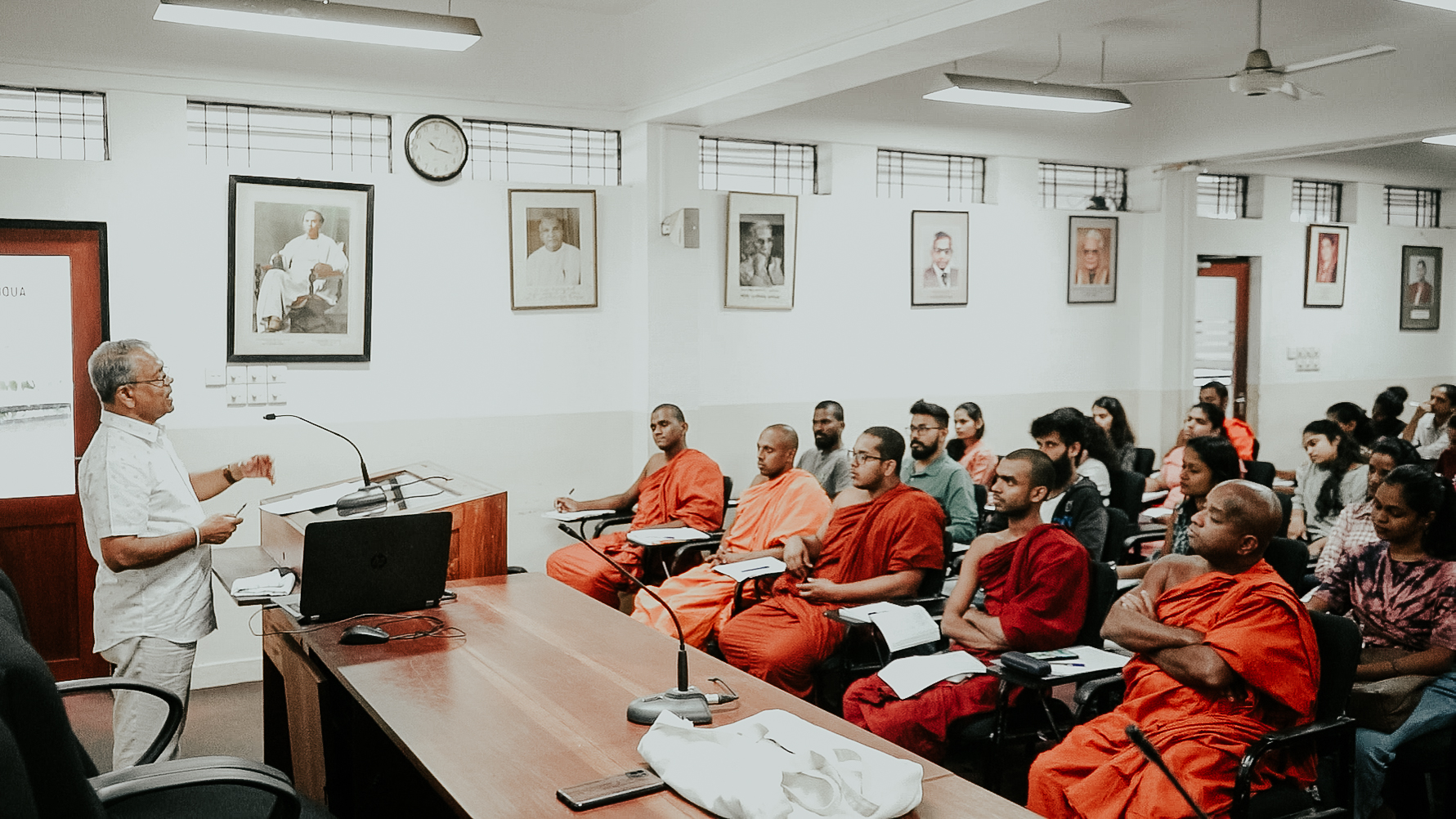 Guest Lecture “Research Methodology and Buddhist Studies”