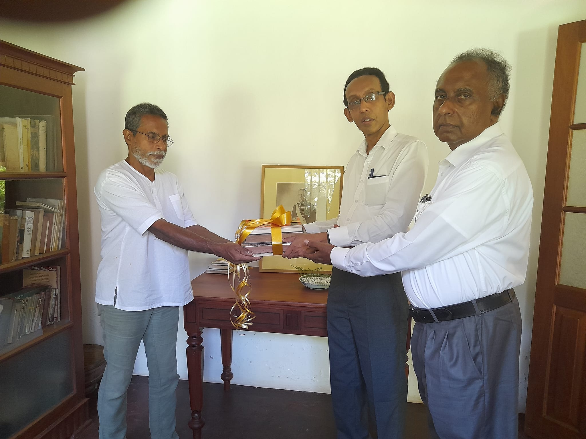 Donation of Sinhala Books to the Department of Sinhala Library – 21st Nov.
