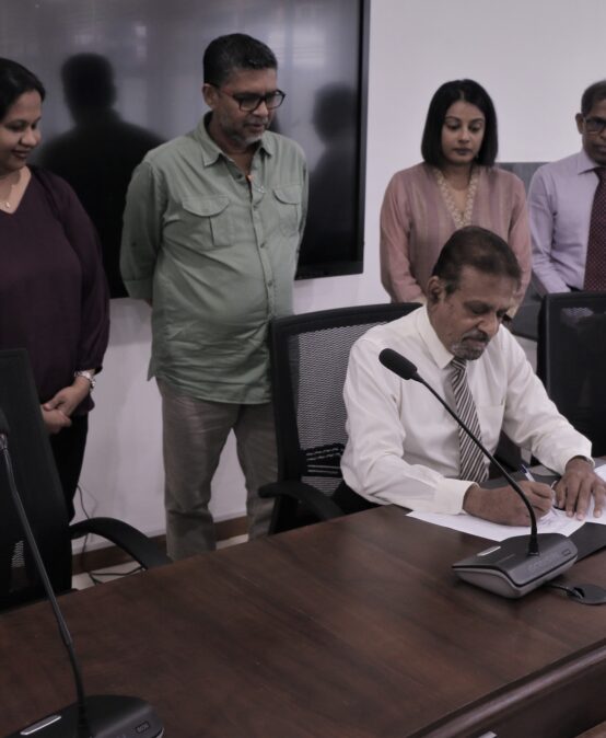 The Signing of the Agreement with Capital Maharaja Group