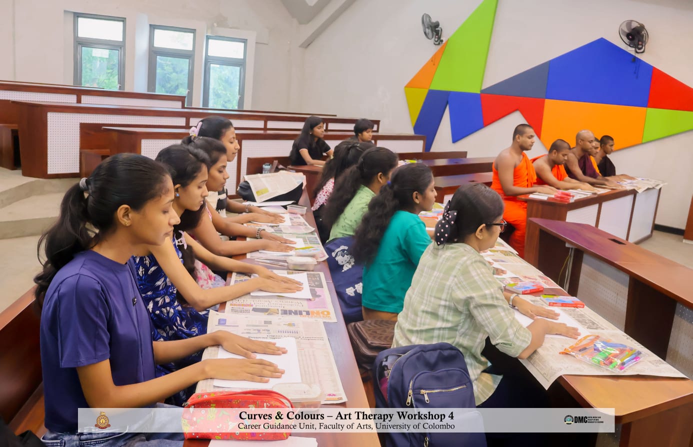 Curves & Colours – Art Therapy Workshop 04 Curves & Colours – Art Therapy Workshop 04